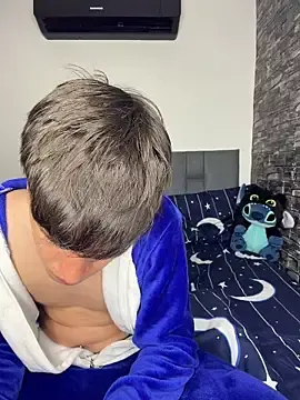 Stripchat Free Live Porn of Naim_TheKing
