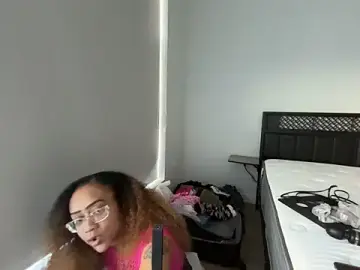 Stripchat Best live sex cam show of ReeseZen
