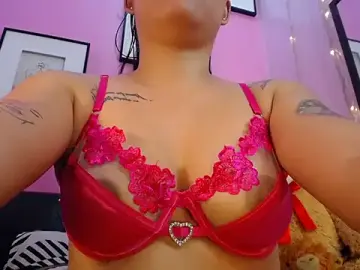 Stripchat Free Porn Cam of Katy_Jhomson