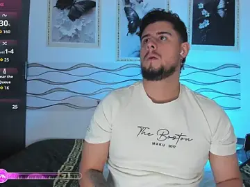 Stripchat Live Sex Cam of Ryan_evannss_