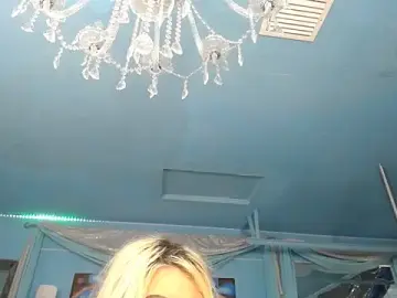 Stripchat Adult Video Chat of ADRIANNA_FOX