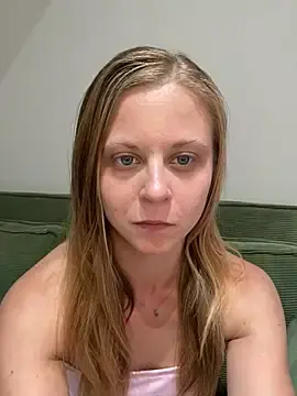Stripchat Watch Live Sex Cams of JuicyLucy06