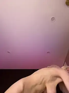 Stripchat Watch Live Sex Cams of Luv_Doll