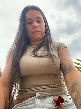 Stripchat Live Sex Cam of ReggieG
