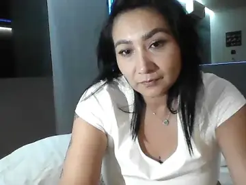 Stripchat Live Sex of AnaisColly1