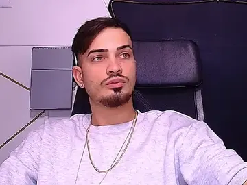 Stripchat Best live sex cam show of BrandonTate