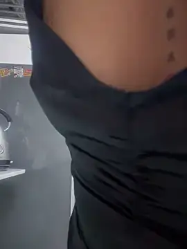 Stripchat Best live sex cam show of SinSirenXXX