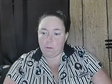 Stripchat Best live sex cam show of ladylynn13