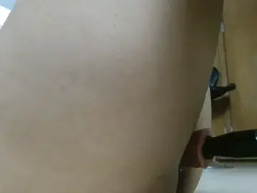 Stripchat Nude Webcam of 3littles