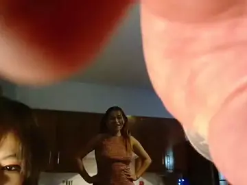 Stripchat Live Sex Cam of 3littles