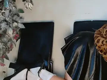 Stripchat Watch Live Sex Cams of 3littles