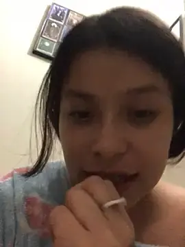 Stripchat Watch Live Sex Cams of 3littles