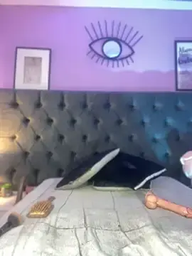 Stripchat Live Porn of Amira_Ember