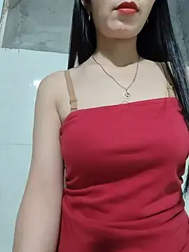 Stripchat Watch Live Sex Cams of Vyvvyy96
