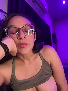 Stripchat Nude Webcam of Ninnfa