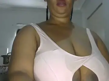 Stripchat Best Webcam of NippleMilkXx