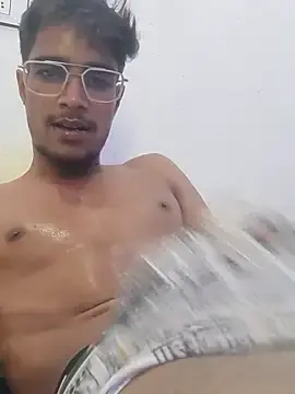 Stripchat Free Porn Cam of Rockooo0