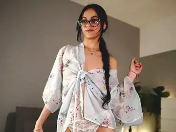 Stripchat Live Sex of ValexieLux