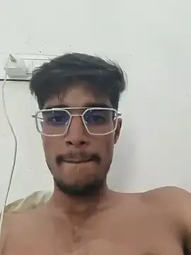 Stripchat Live Sex Cam of kaushikhotty