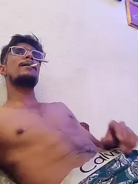 Stripchat Live Sex Cam of kaushikhotty