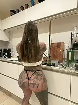 Stripchat Live Sex Cam of maferalvarexxx