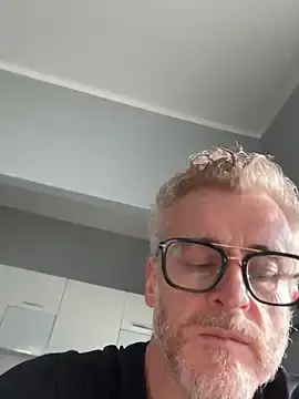 Stripchat Watch Live Sex Cams of Axl_hot