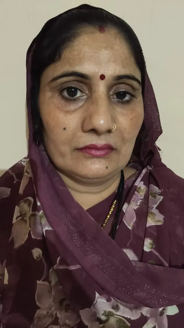 Karishma_bhabi02