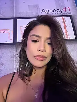 Stripchat Live Sex Cam of OneInAMillionXXX