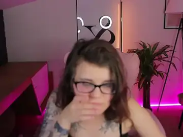 Stripchat Free Live Porn of Ariell_Mini