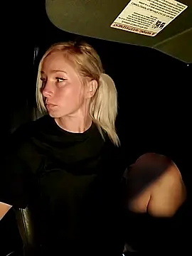 Stripchat Live Sex of POPPY_XO