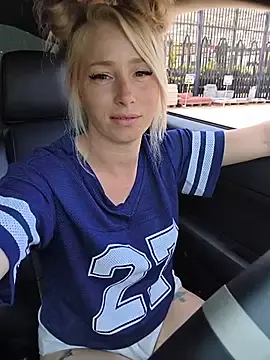 Stripchat Watch Live Sex Cams of POPPY_XO