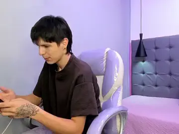 Stripchat Live Porn of Salvatore18_