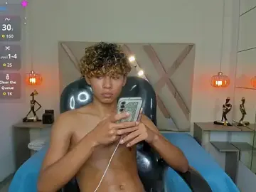 Stripchat Adult Webcam of Anyelo_Twink