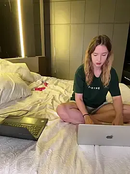 Stripchat Live Sex of Nura_n_Sarah