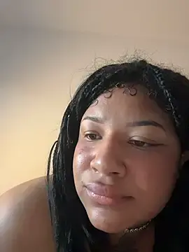 Stripchat Nude Webcam of SashaLiciosa_