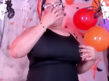 Stripchat Free Live Porn of alondrabigtits