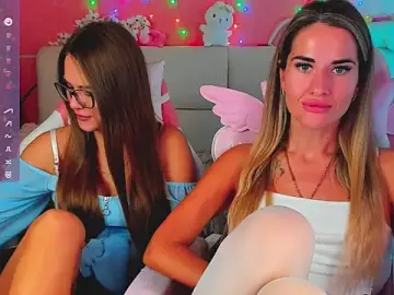 Stripchat Free Porn Cam of hotty_girls_here