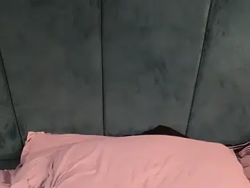 Stripchat Sex Cam of Aaron_Eze