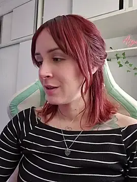 Stripchat Nude Webcam of Ahrya_