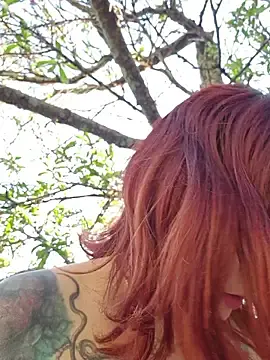 Stripchat Free Live Porn of Ahrya_