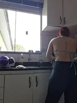 Stripchat Free Porn Cam of Ahrya_