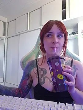 Stripchat Adult Webcams of Ahrya_