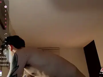 Stripchat Sex Cam of ivaaaan_