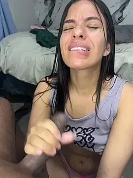 Stripchat Adult Video Chat of roman_and_jessie