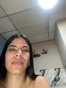 Stripchat Free Porn Cam of roman_and_jessie