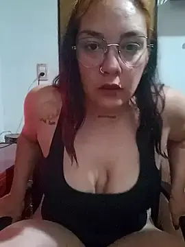 Stripchat Live Sex of kuramaqueen