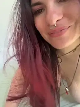 Stripchat Live Sex Cam of LunaMoongirl