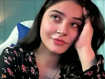 Stripchat Free Porn Cam of demieliss