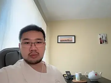 Stripchat Nude Webcam of jasonryu2025