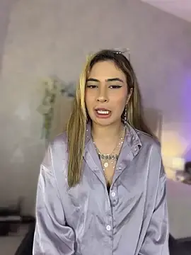 Stripchat Sex Chat of nini_love01
